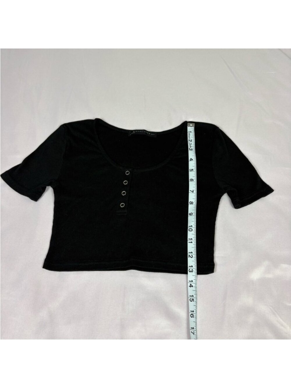 Black Crop Top - Picture 2 of 8